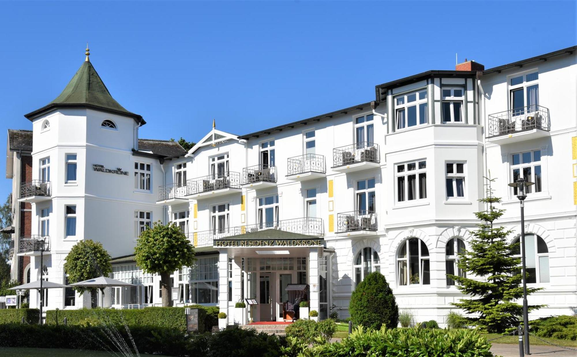 Hotel Residenz Waldkrone Ostseebad Kühlungsborn Eksteriør billede